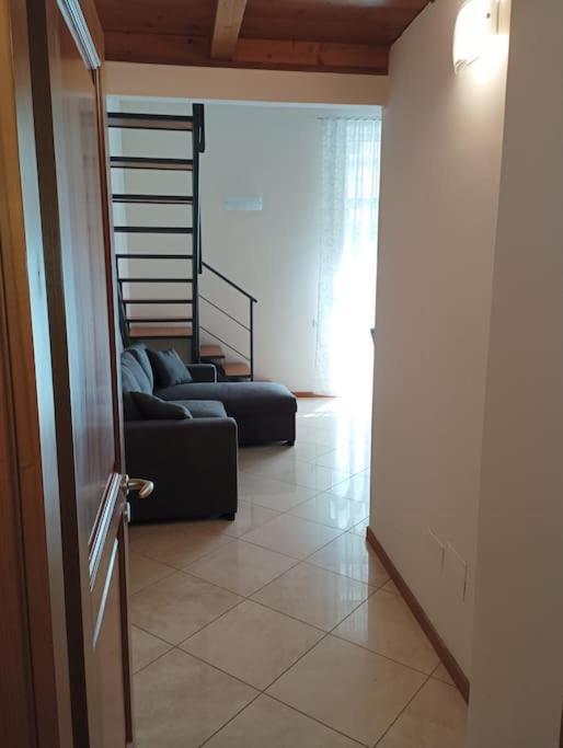 Appartement A Casa Di Laura à Naples Extérieur photo