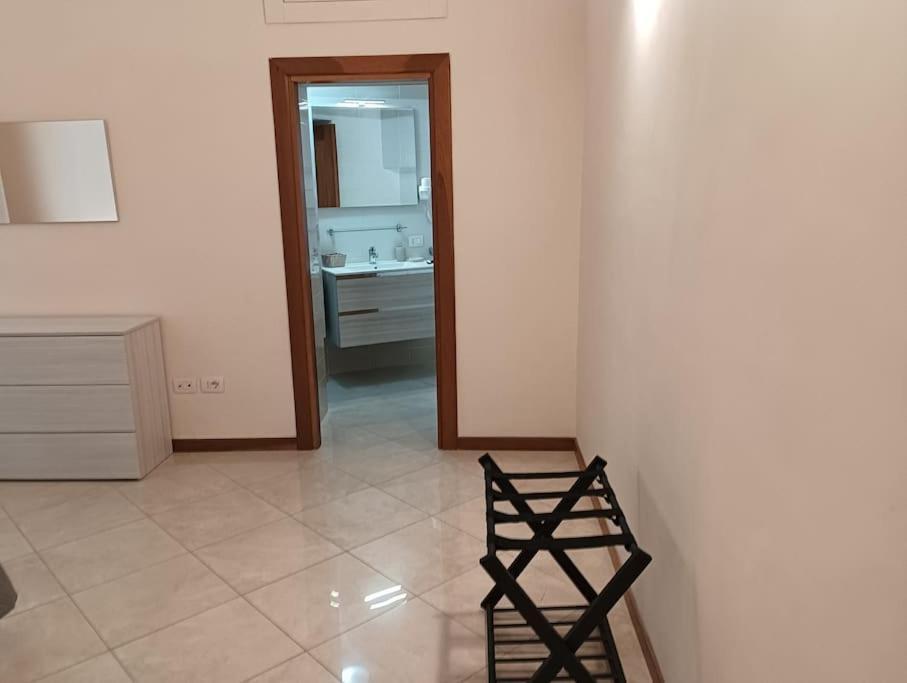 Appartement A Casa Di Laura à Naples Extérieur photo