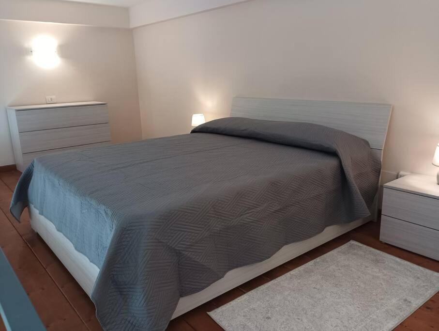 Appartement A Casa Di Laura à Naples Extérieur photo