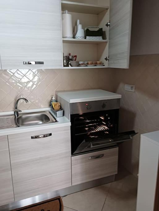 Appartement A Casa Di Laura à Naples Extérieur photo