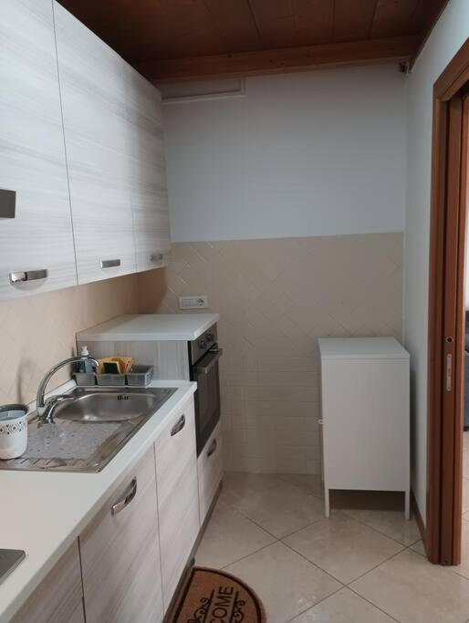 Appartement A Casa Di Laura à Naples Extérieur photo